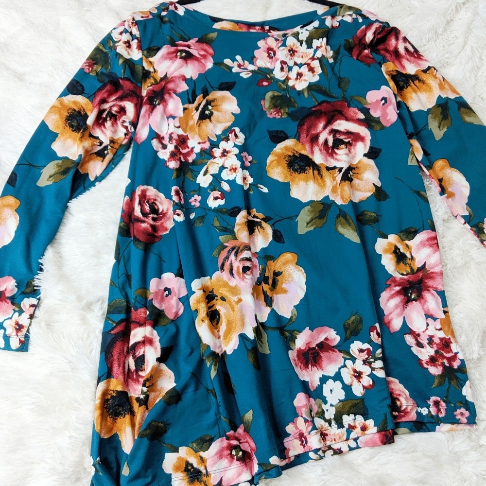 Agnes & Dora Teal Floral Asymmetrical Tunic